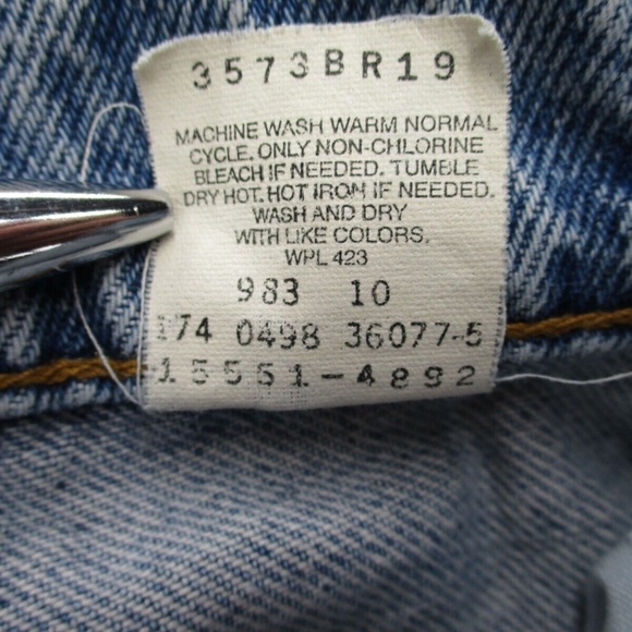 Vintage 1990's Levi's 550 Women's Relaxed Fit Tapered Leg Blue Jeans - Picture 12 of 15